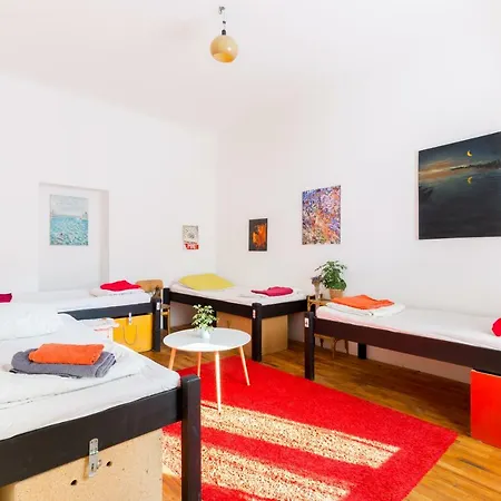 Nest Hostel