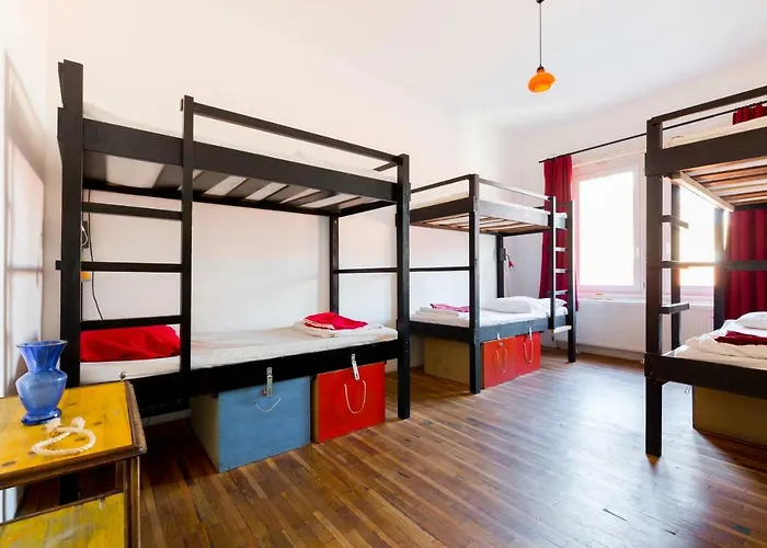 Nest Ostello Budapest