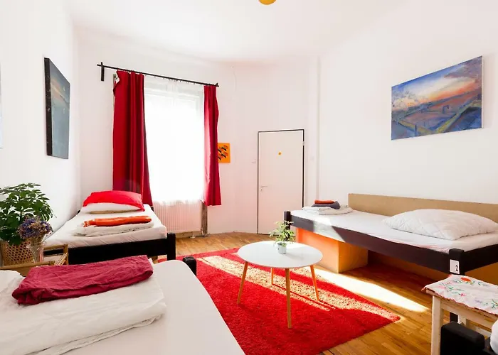 Nest Hostal Budapest