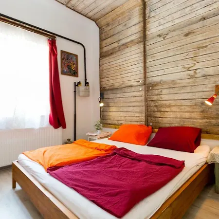 Nest Hostel